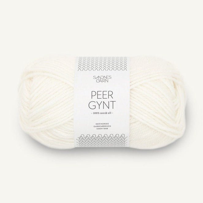PetiteKnit Weekend Hat - Knitting Kit in Peer Gynt