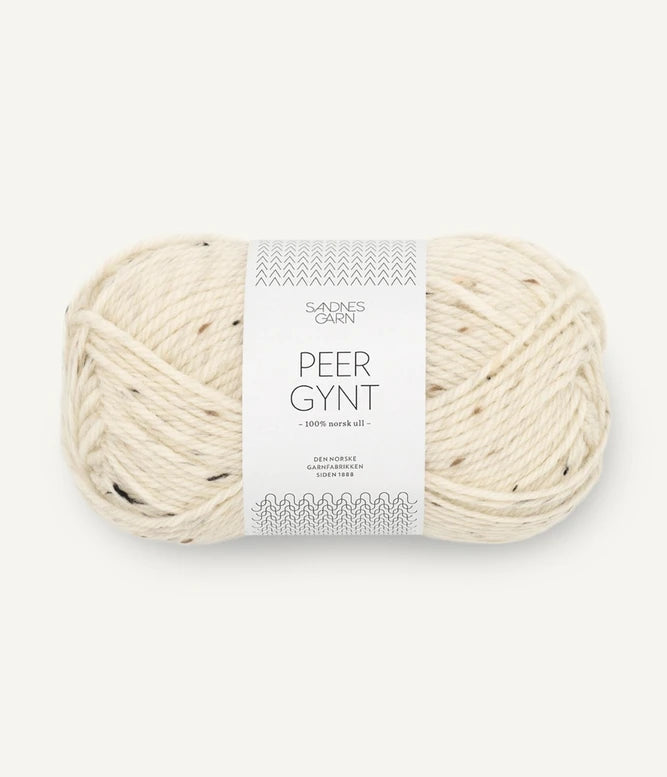 PetiteKnit Weekend Hat - Knitting Kit in Peer Gynt
