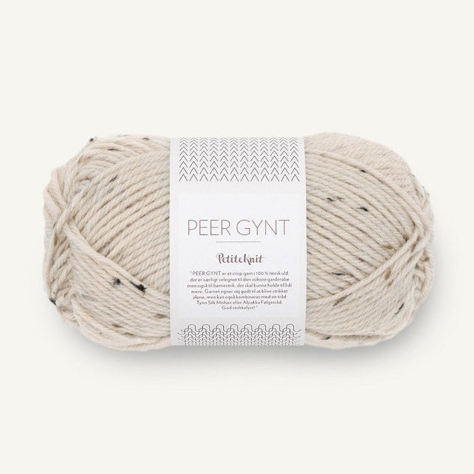 PetiteKnit Weekend Hat - Knitting Kit in Peer Gynt