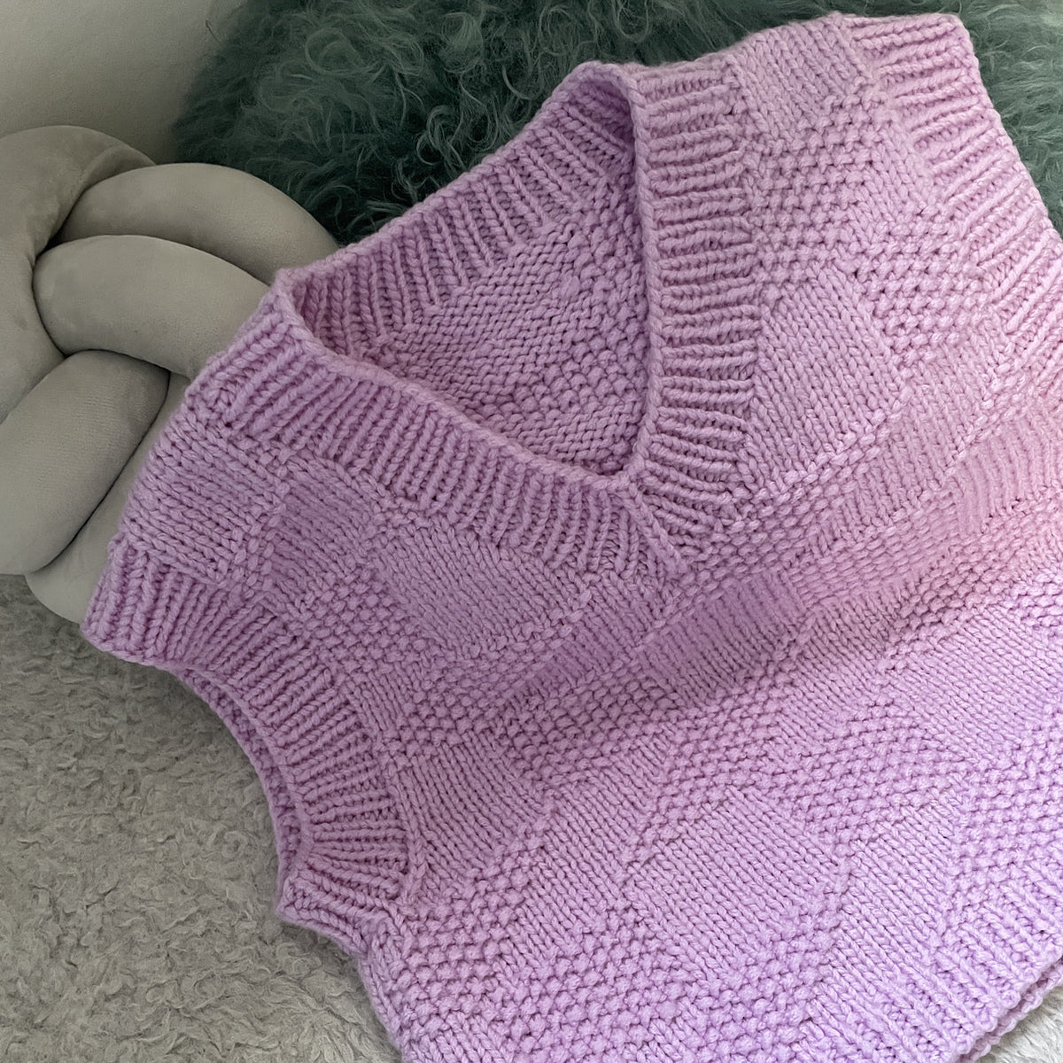 Shale Slipover - Easy Knitting Kit