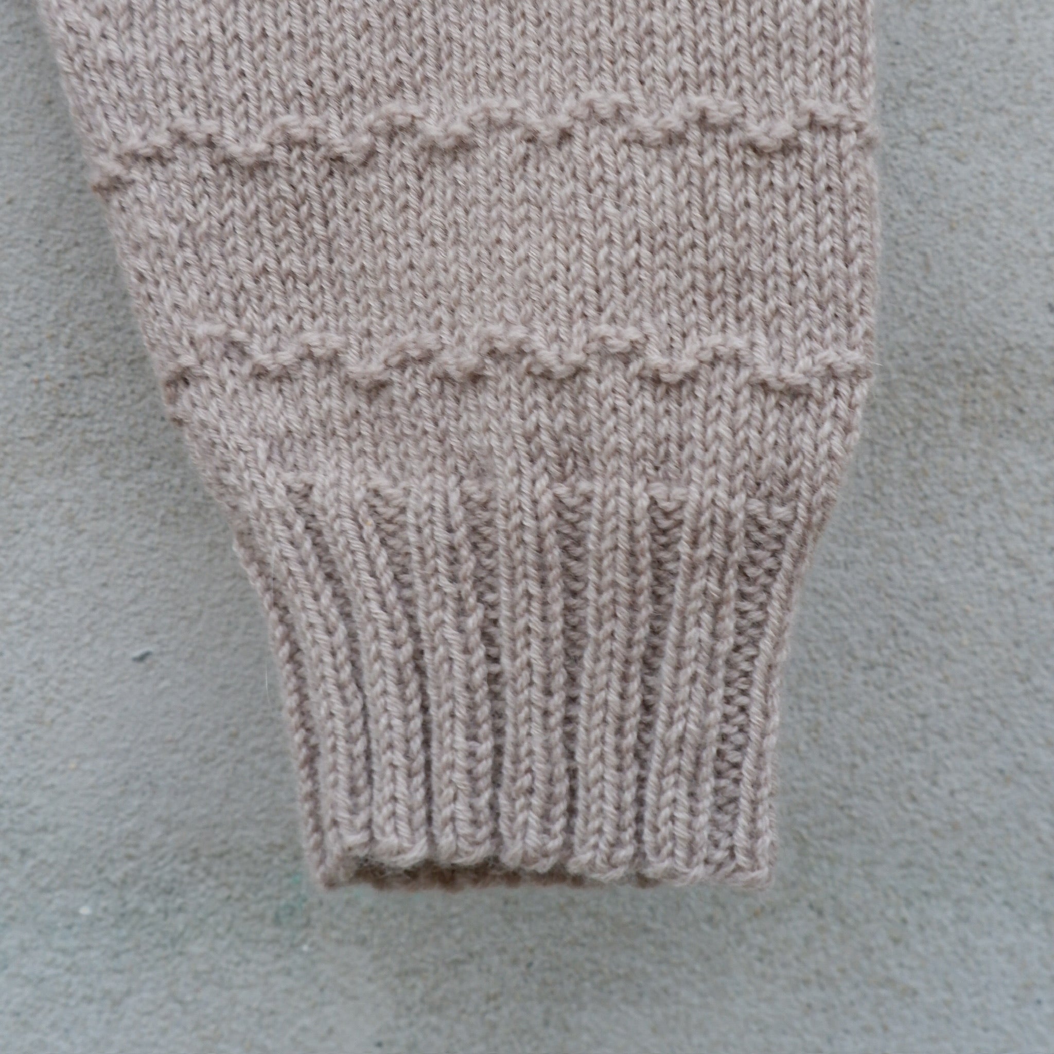 Knitting for Olive - Theo Pants Baby - Strickpaket