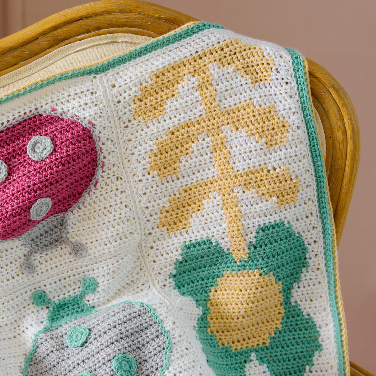 Ladybug Baby Blanket - Crochet Kit