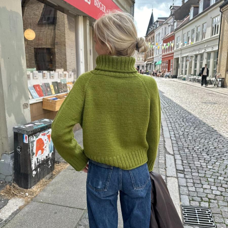 PetiteKnit Amy Sweater Knitting Kit in Peer Gynt