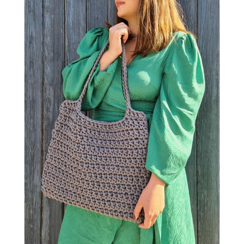 Katie Crochet Bag (FREE PDF download)
