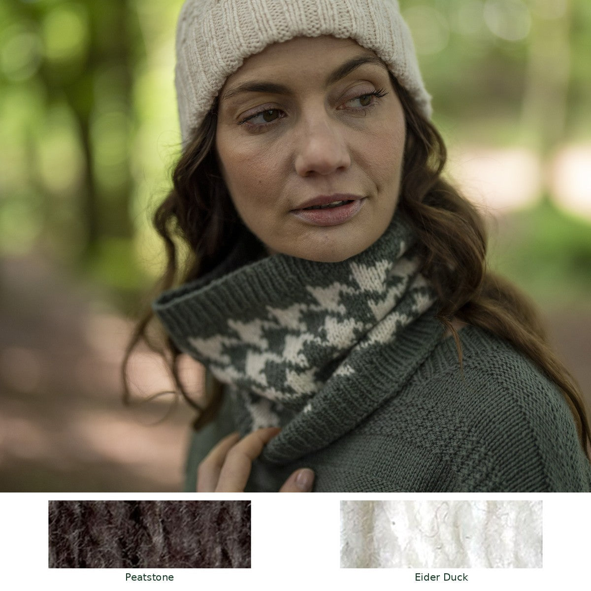 Eglinton Houndstooth Cowl knitting kit in Peatstone and Eider Duck, with both yarn shades shown