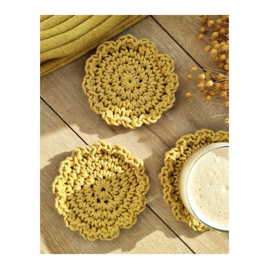 Crochet Flower Coaster (FREE PDF download)