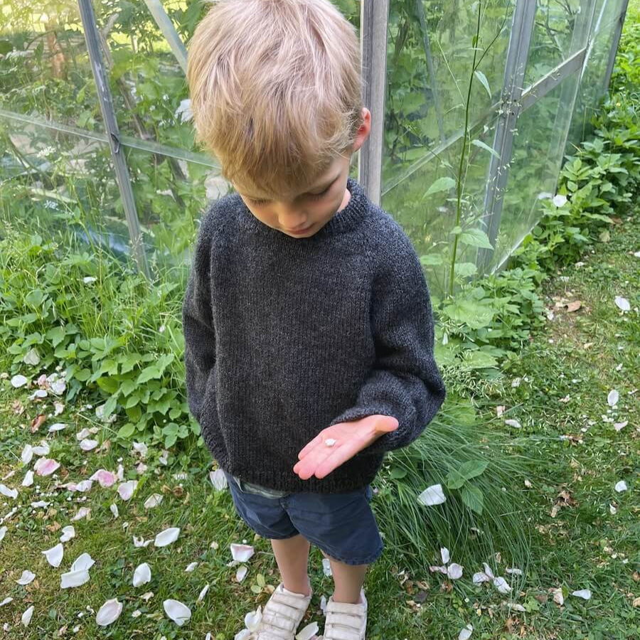 PetiteKnit Hanstholm Sweater Junior - Knitting Pattern