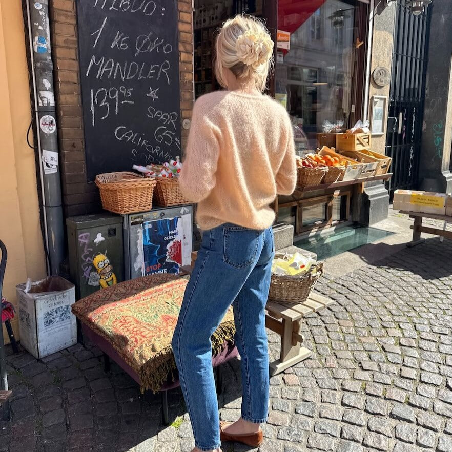 Cumulus Blouse O-neck - Knitting Kit - Limited Edition in Kidsilk Haze Colour