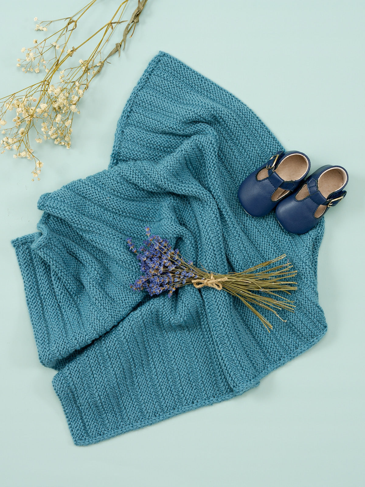 WYS Baloo: Wendedecke in Bo Peep DK von Sarah Hatton - Strickset