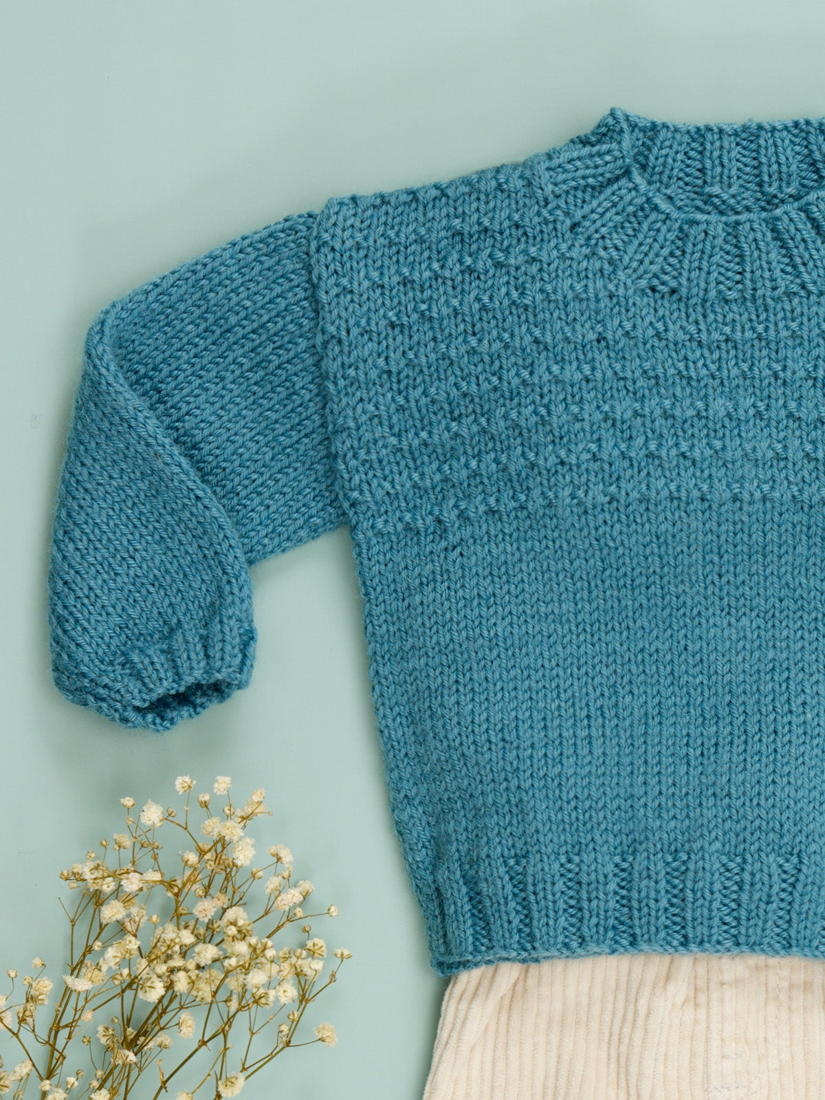 WYS Jack: Strukturierte Pullover in Bo Peep DK von Sarah Hatton