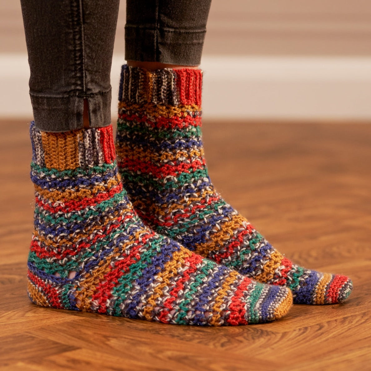 Helga - Christmas Socks - Crochet Pattern (FREE PDF download)