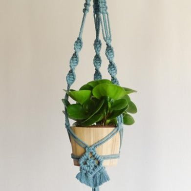 Boho Style Plant Hanger - Macramé Pattern (FREE PDF Download)