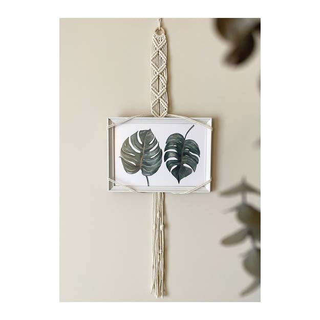 Macramé Picture Frame Holder - Pattern (FREE PDF download)