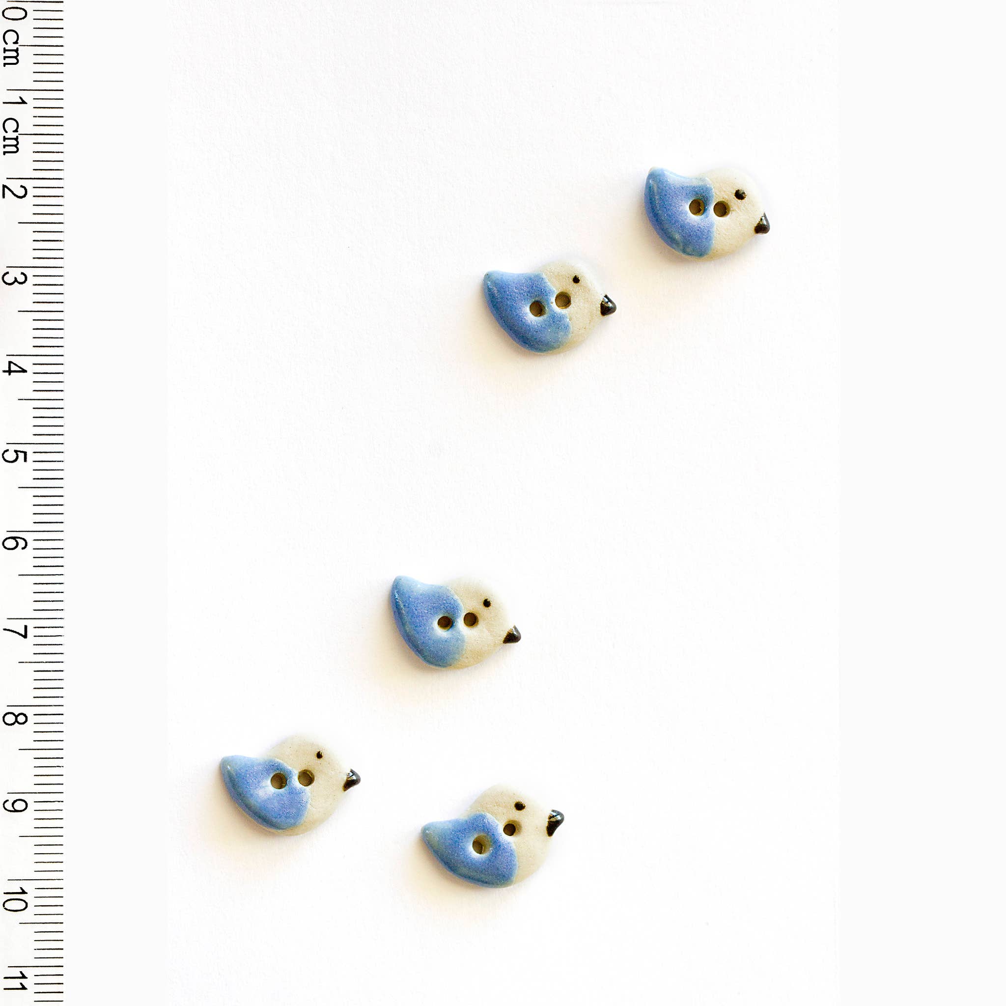 Unvergleichliche Knöpfe - 5 blaue Vogelknöpfe