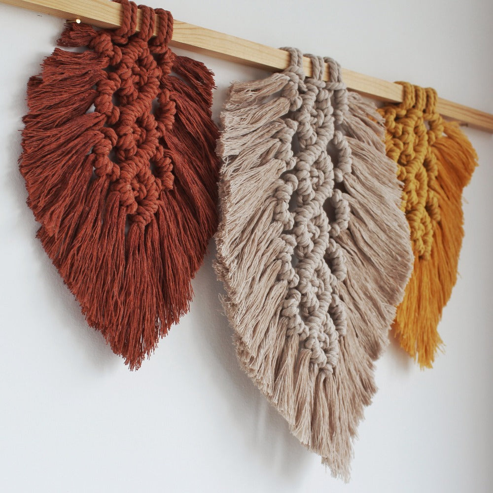 Macramé Wallhanging Feathers (FREE PDF Download)