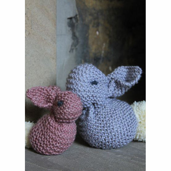 Rowan Easter Bunnies by Vicky Sedgwick (FREE PDF download)