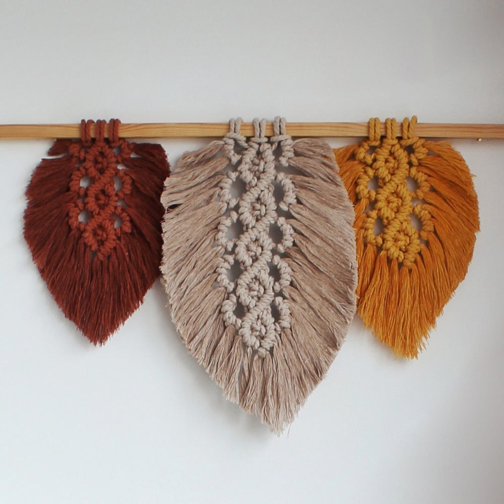 Macramé Wallhanging Feathers (FREE PDF Download)