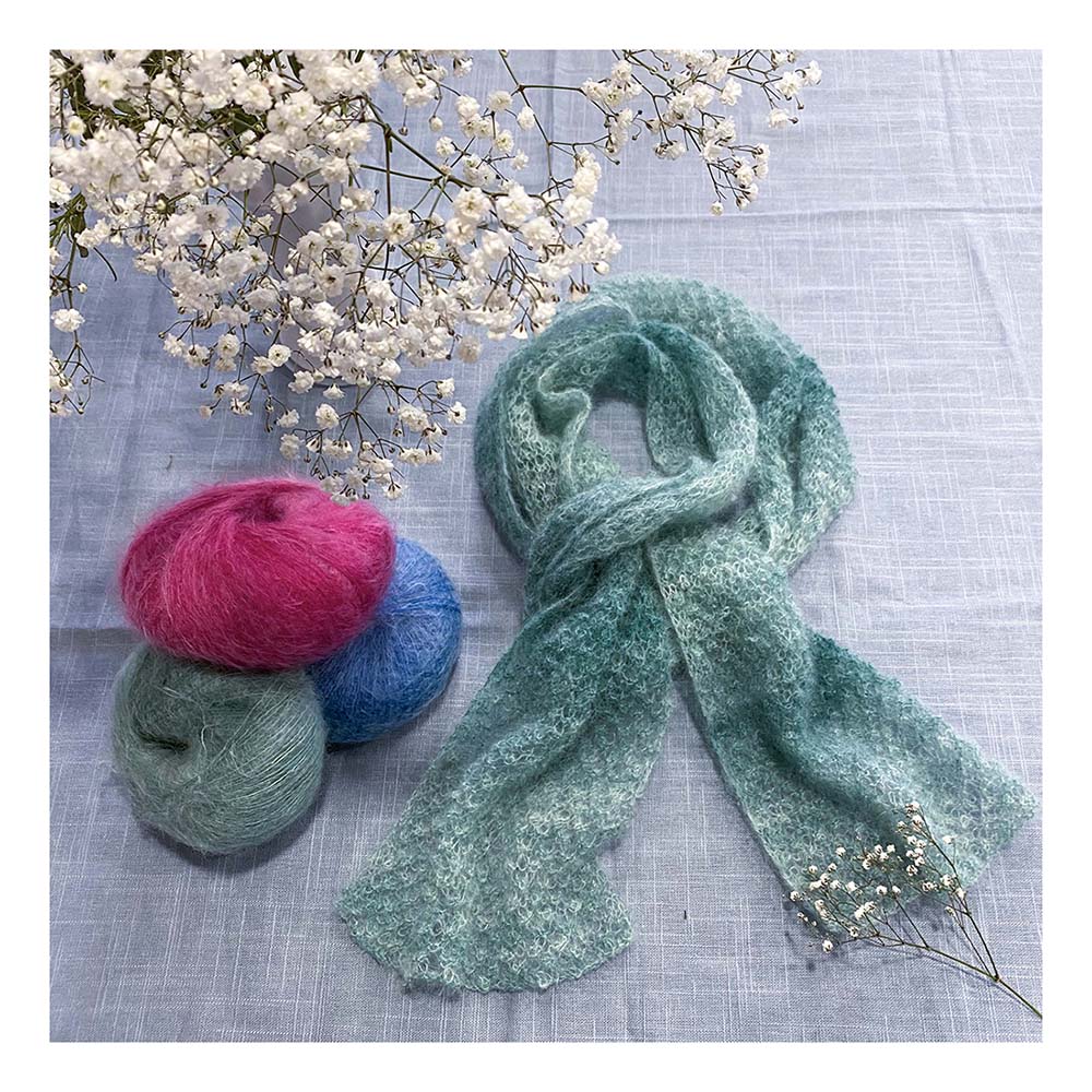 Bramble Scarf - Knitting Kit