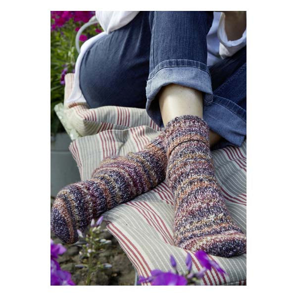 Shirburn Socks Pattern (FREE PDF Download)