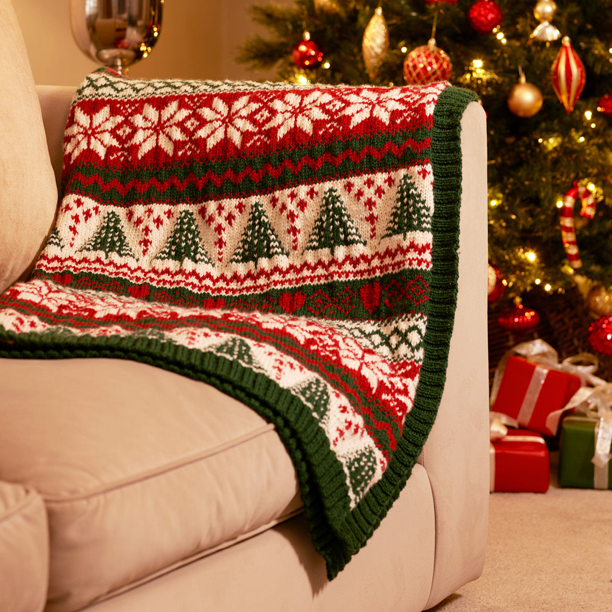 Woodside Fair Isle Festive Blanket - Knitting Pattern (FREE PDF Download)