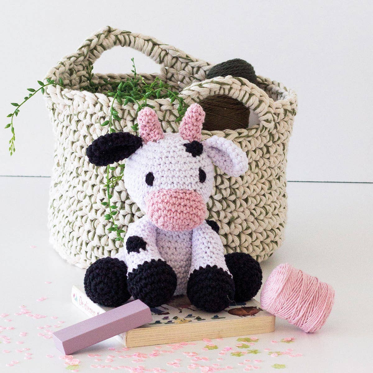 Hoooked - Kirby The Cow - Crochet Kit