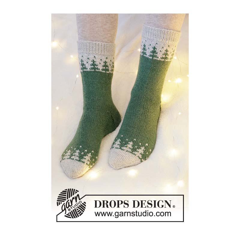 Forest Spell Socken – KOSTENLOSES Strickmuster (PDF-Download) 