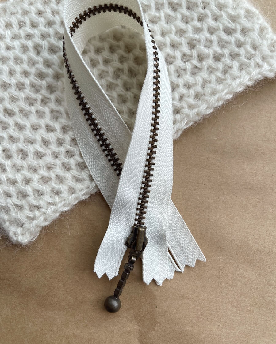 Petiteknit Zipper 23cm