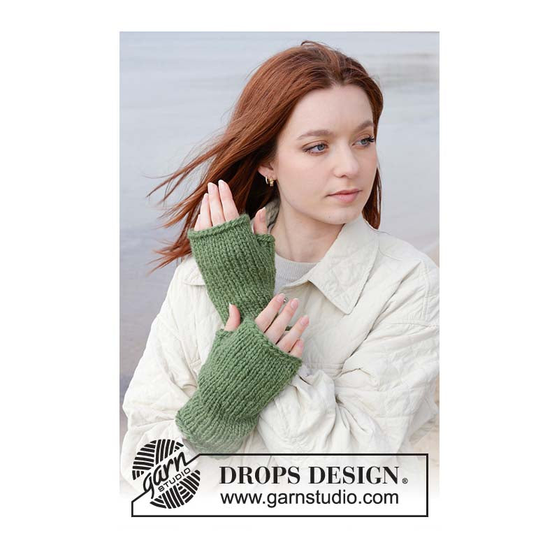 Drops - Irish Lass Wrist Warmers - FREE Knitting Pattern (PDF Download)