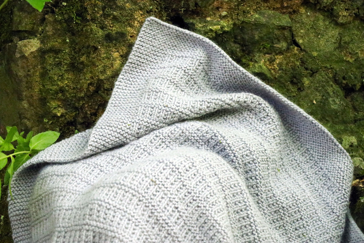 Cassilis Baby Blanket - Beginner Knitting Pattern