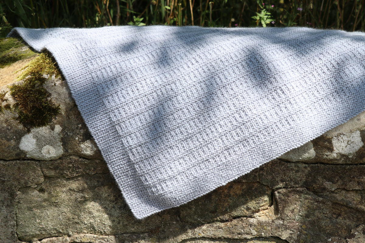 Cassilis Baby Blanket - Beginner Knitting Pattern