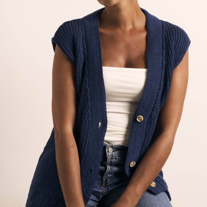 Mode at Rowan Lisbet Vest - Knitting Pattern