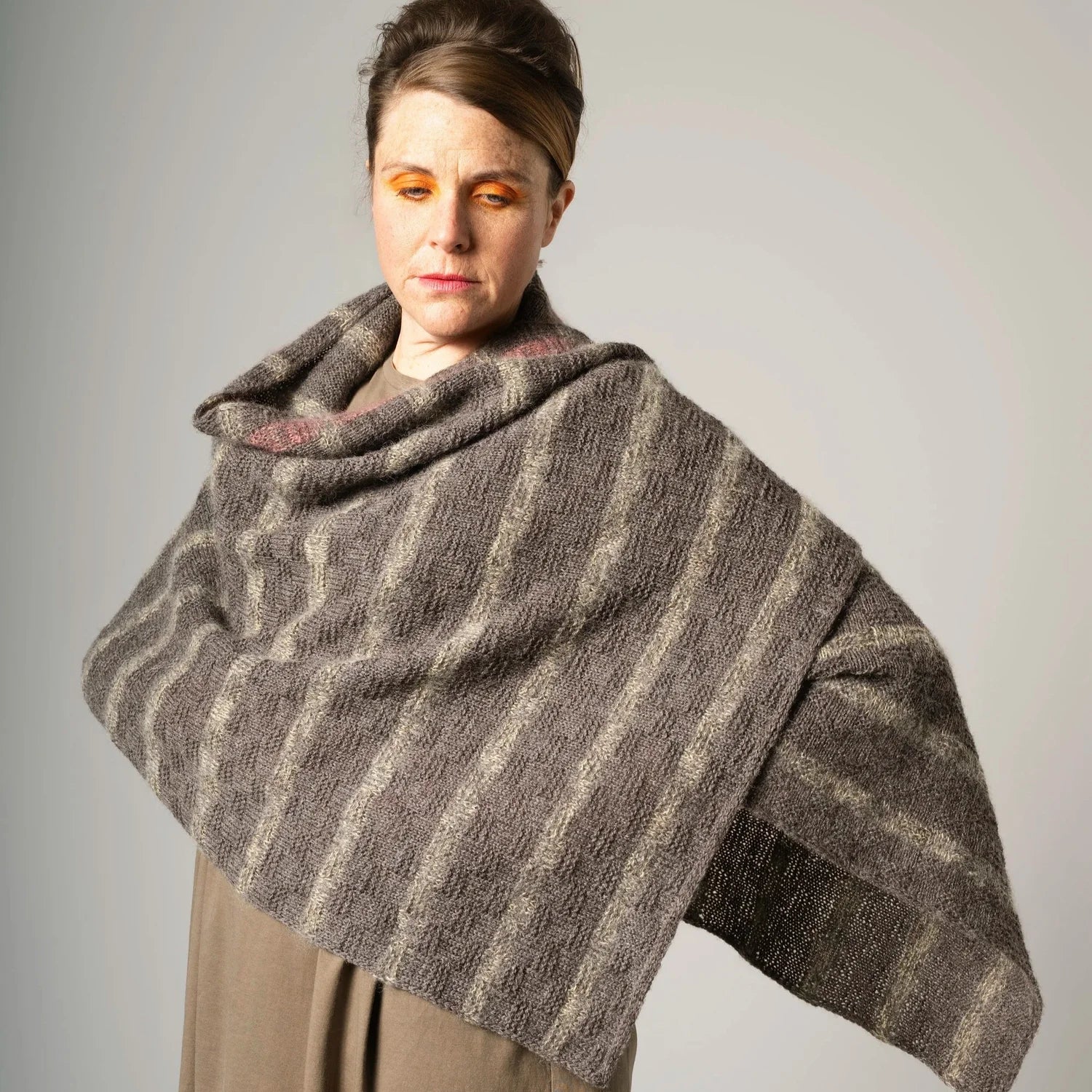 Yarn - The Journal of Scottish Yarns: Volume 9 - Spring/Summer 2026 [print & digital] Frances Tee