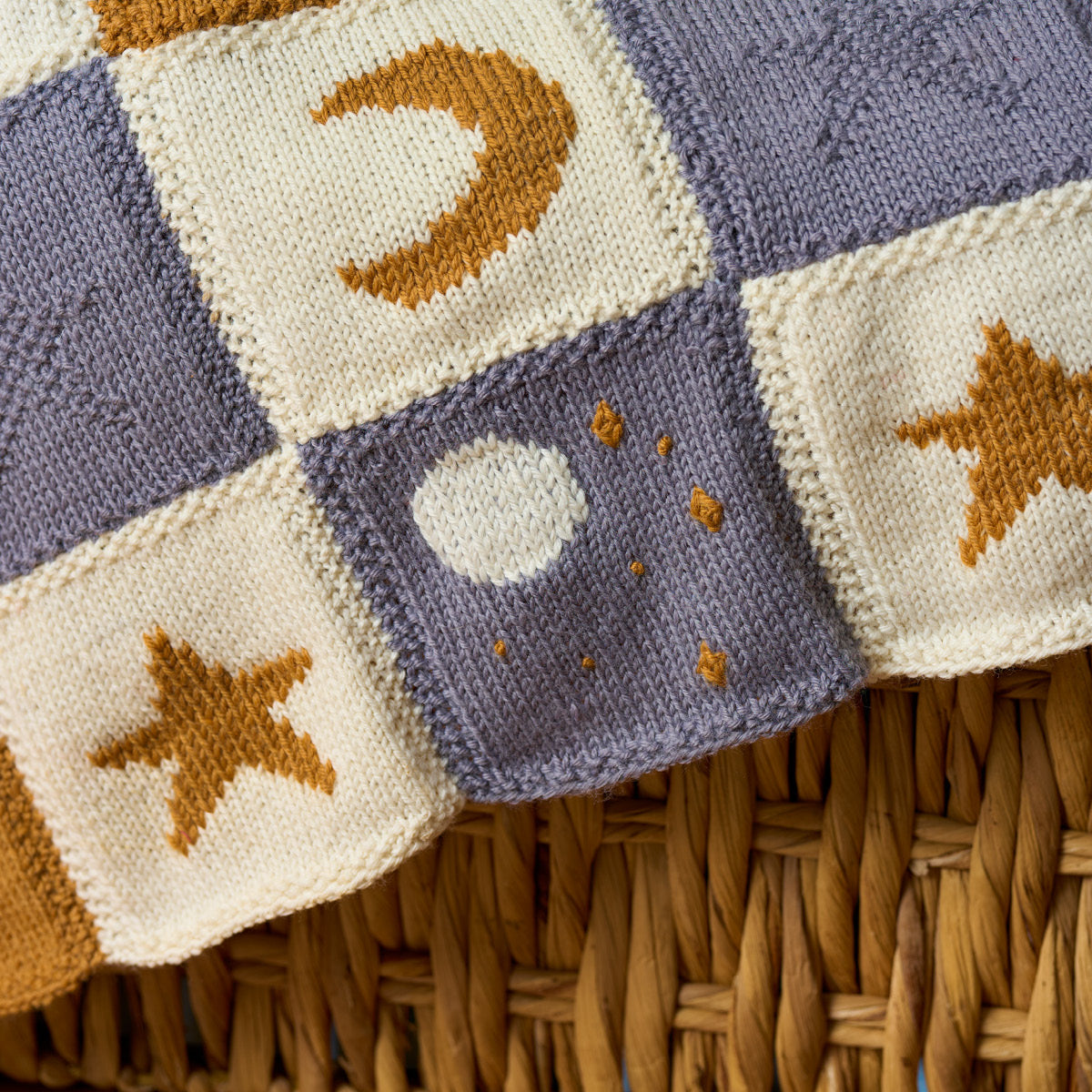 Lunar Blanket - Knitting Pattern