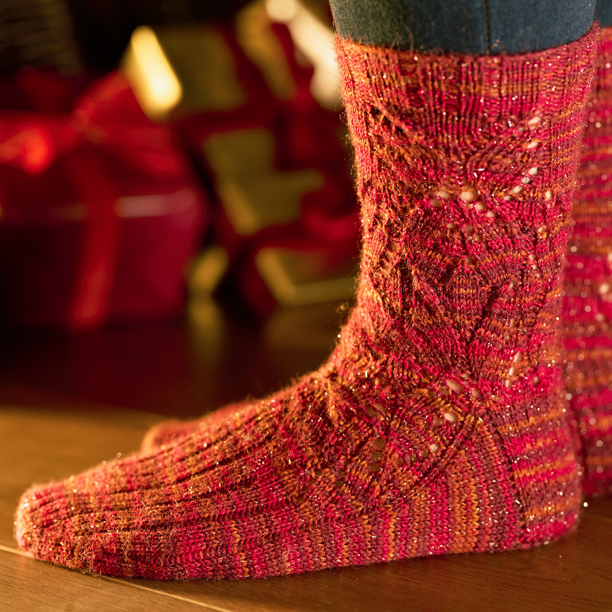 Nutmeg - Christmas Socks - Knitting Pattern (FREE PDF download)