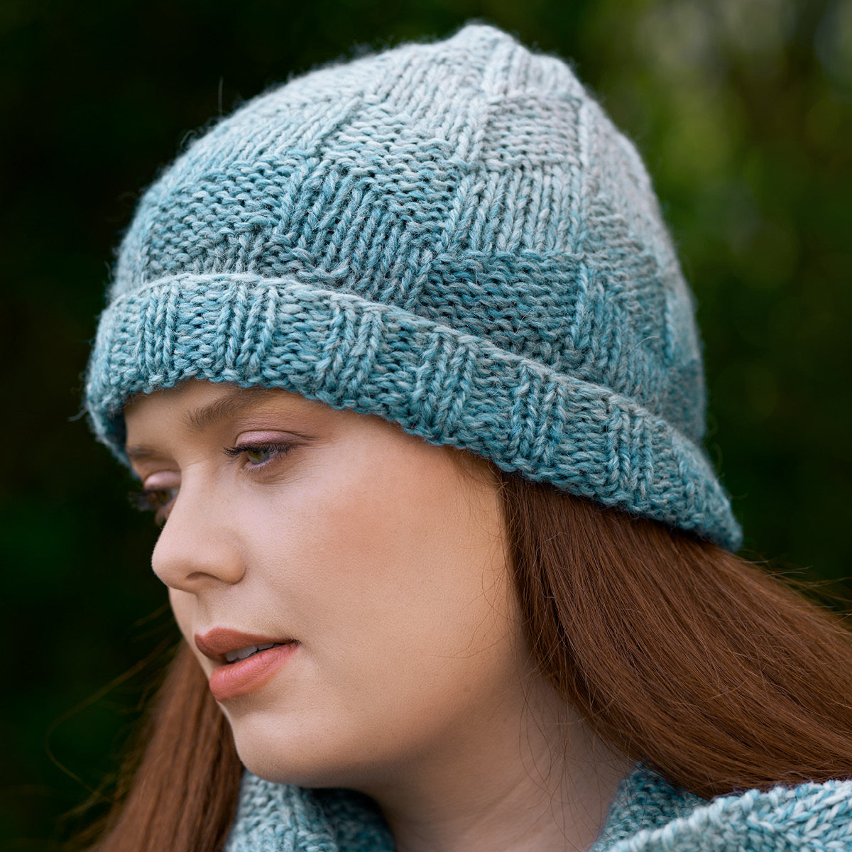 WYS Lumi Accessories Knitting Pattern