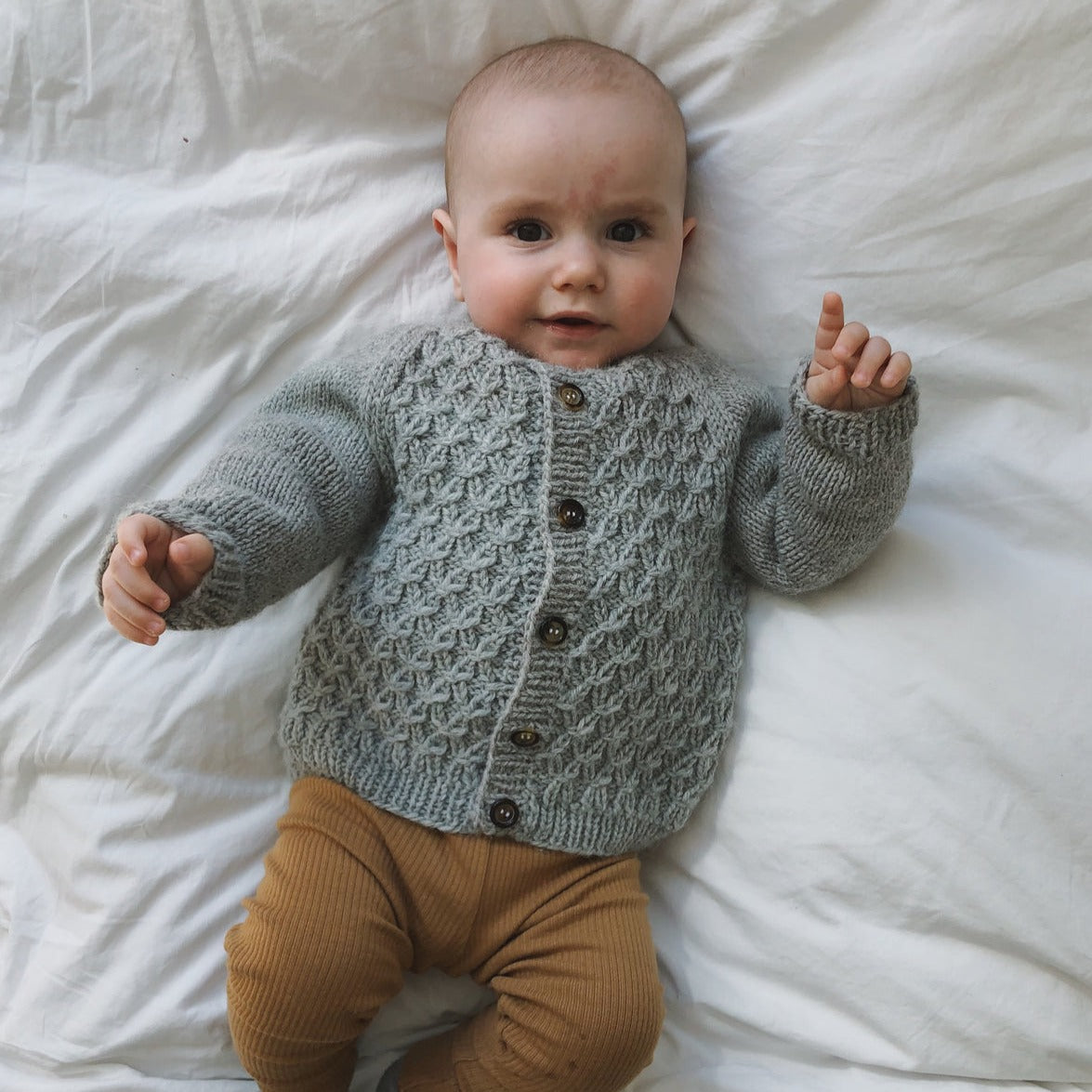 PetiteKnit Carl's Cardigan - Knitting Pattern