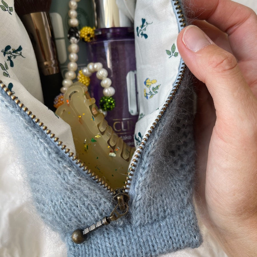 PetiteKnit Honey Washbag - Knitting Pattern