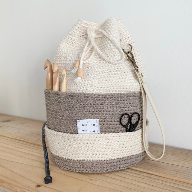 Hoooked Jönköping Project Bag - Crochet Kit