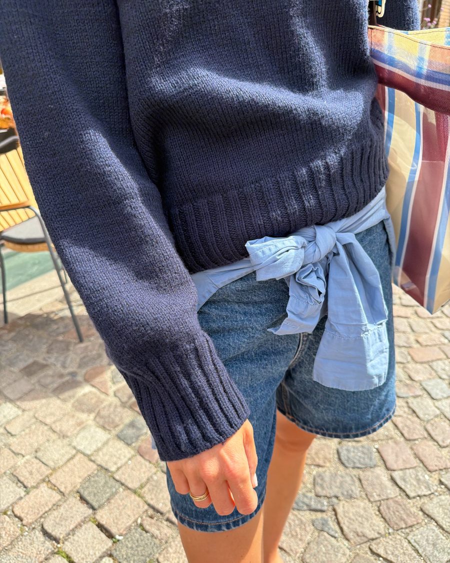 Close view of the ribbed edges on the PetiteKnit Vega Sweater