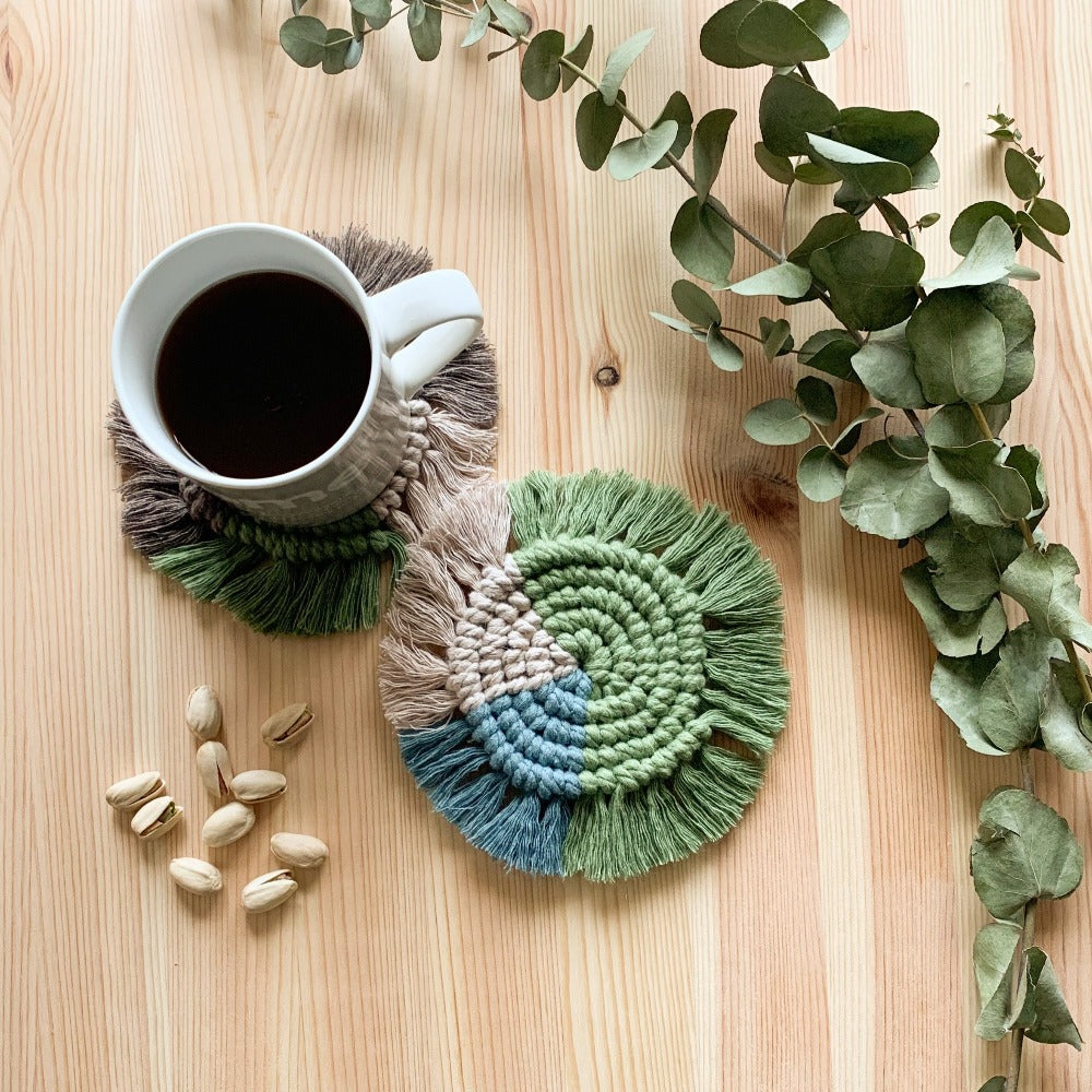 Macramé Tricolour circular coasters (downloadable PDF)