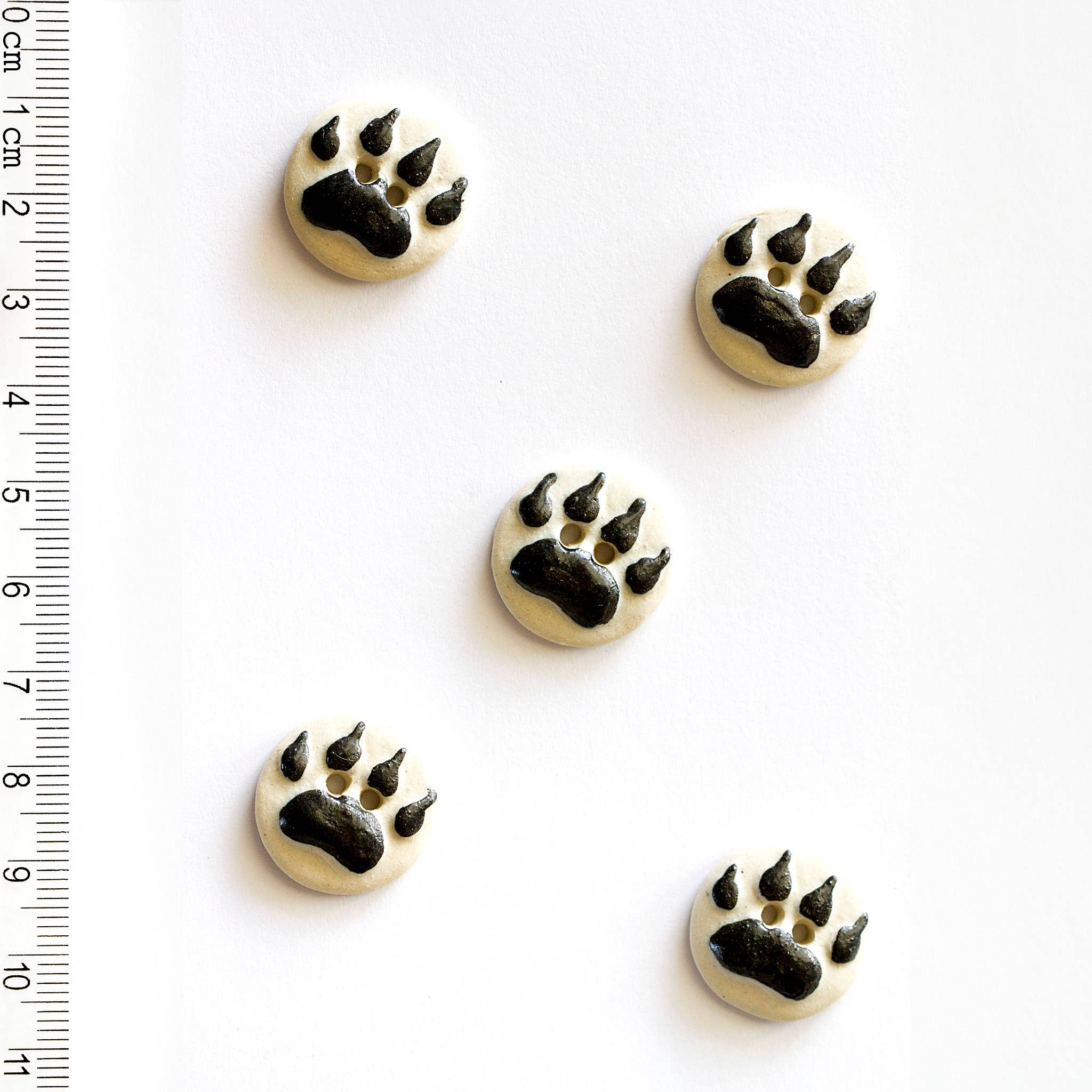 Incomparable Buttons - 5 Paw Print Buttons