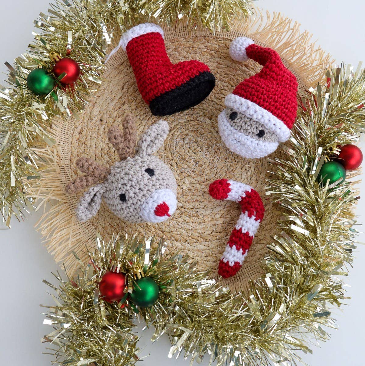 4 Christmas Ornaments - Crochet Kit